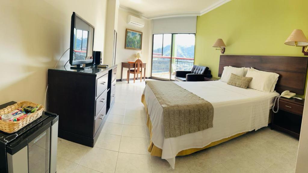 Casa Morales Hotel Internacional Y Centro De Convenciones Ibague Luaran gambar