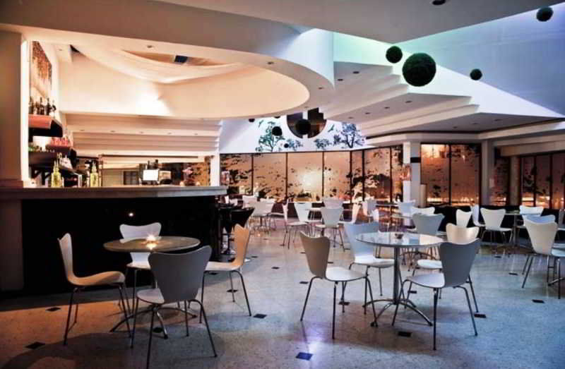 Casa Morales Hotel Internacional Y Centro De Convenciones Ibague Luaran gambar The interior of the restaurant